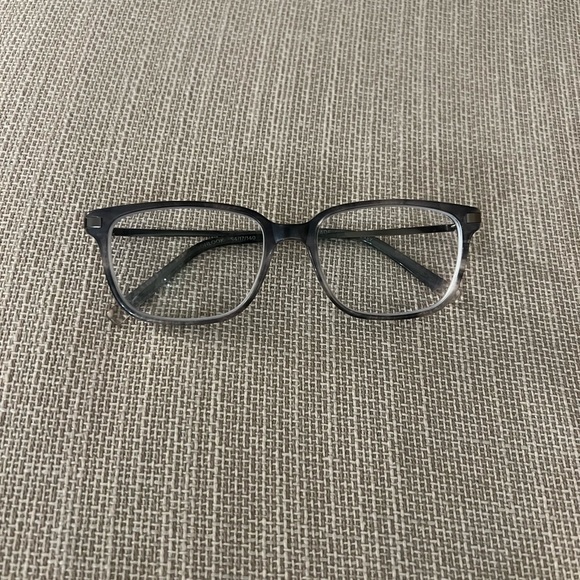 Bonlook Trade Smokey Grey Prescription Glasses - Picture 3 of 5
